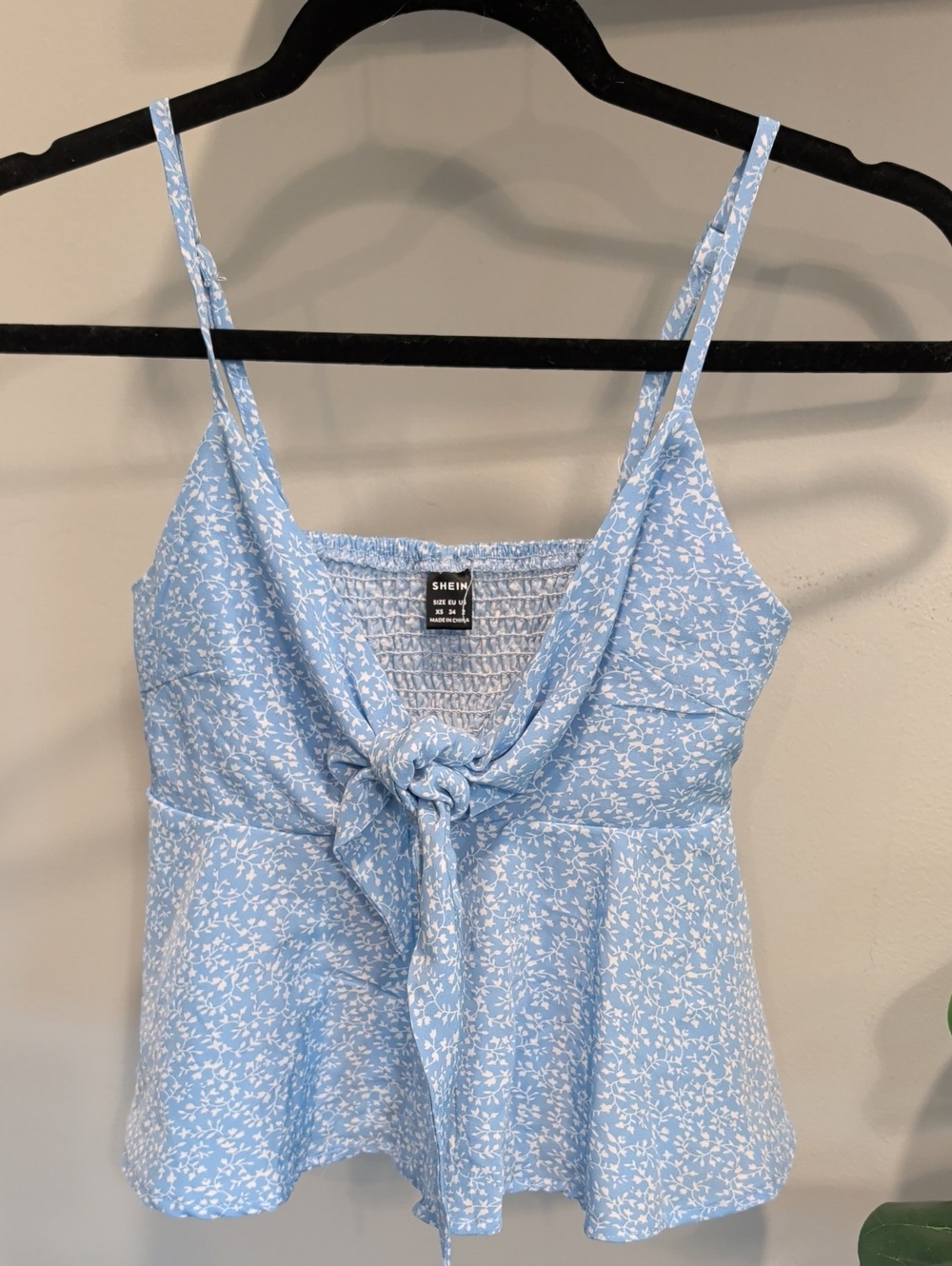 SHEIN Sky Blue Floral Tie-Front Spaghetti Strap Camisole